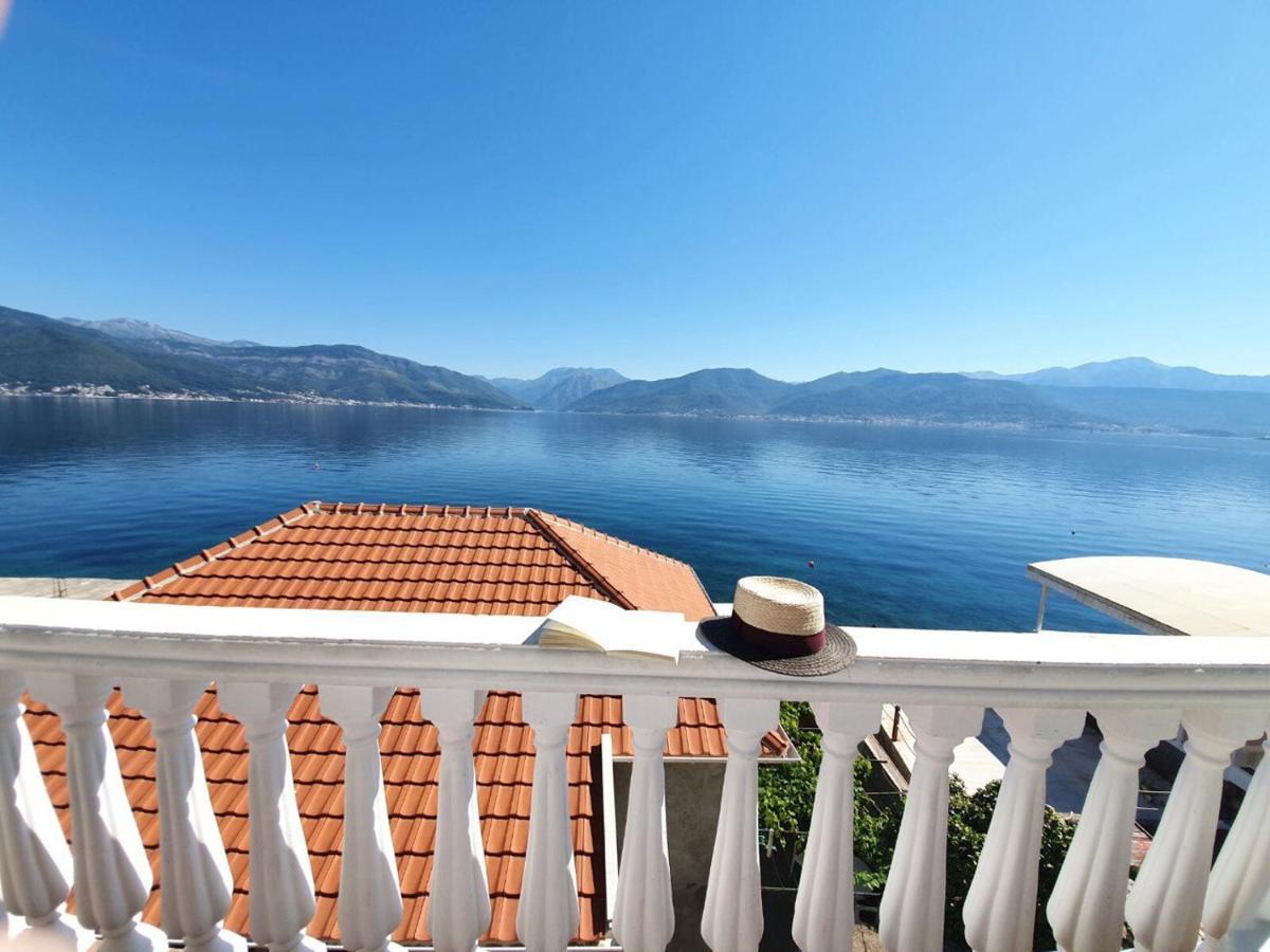 Ferienwohnung La Casa Di Sonja Tivat Exterior foto